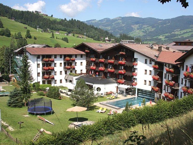 Hotel Kroneck Kirchberg in Tirol Exterior photo