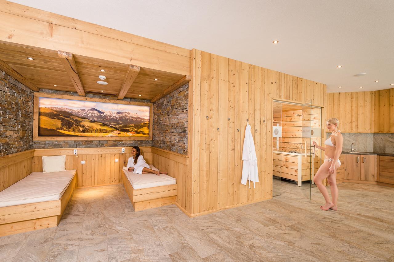 Hotel Kroneck Kirchberg in Tirol Exterior photo